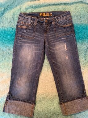 Hydraulic Dark Blue Cropped Jeans with Cuffed Hem